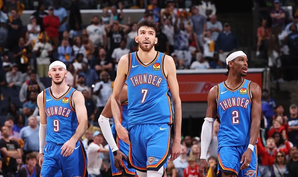 塞尔维亚男篮逆转希腊男篮，布拉德利三分雨点燃全场