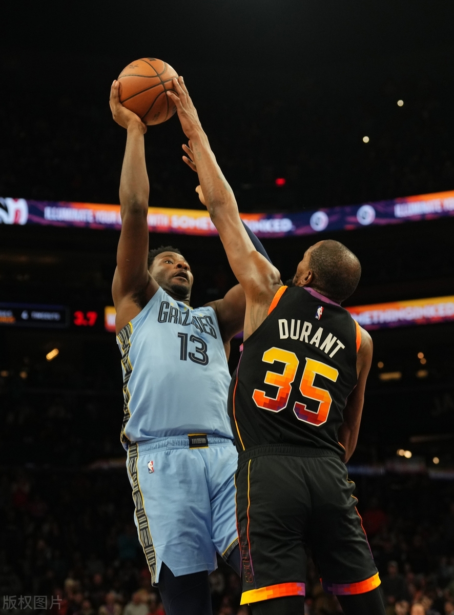 开云平台-雷霆轻取热火，杜兰特三分雨点燃全场的简单介绍