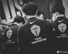 RGE碾压DFM,Mickey三分雨点燃全场 RGE碾压DFM,Mickey三分雨点燃全场