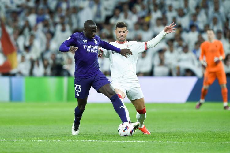 开云体育官网-巴伦西亚主场大获全胜，展现统治力的简单介绍