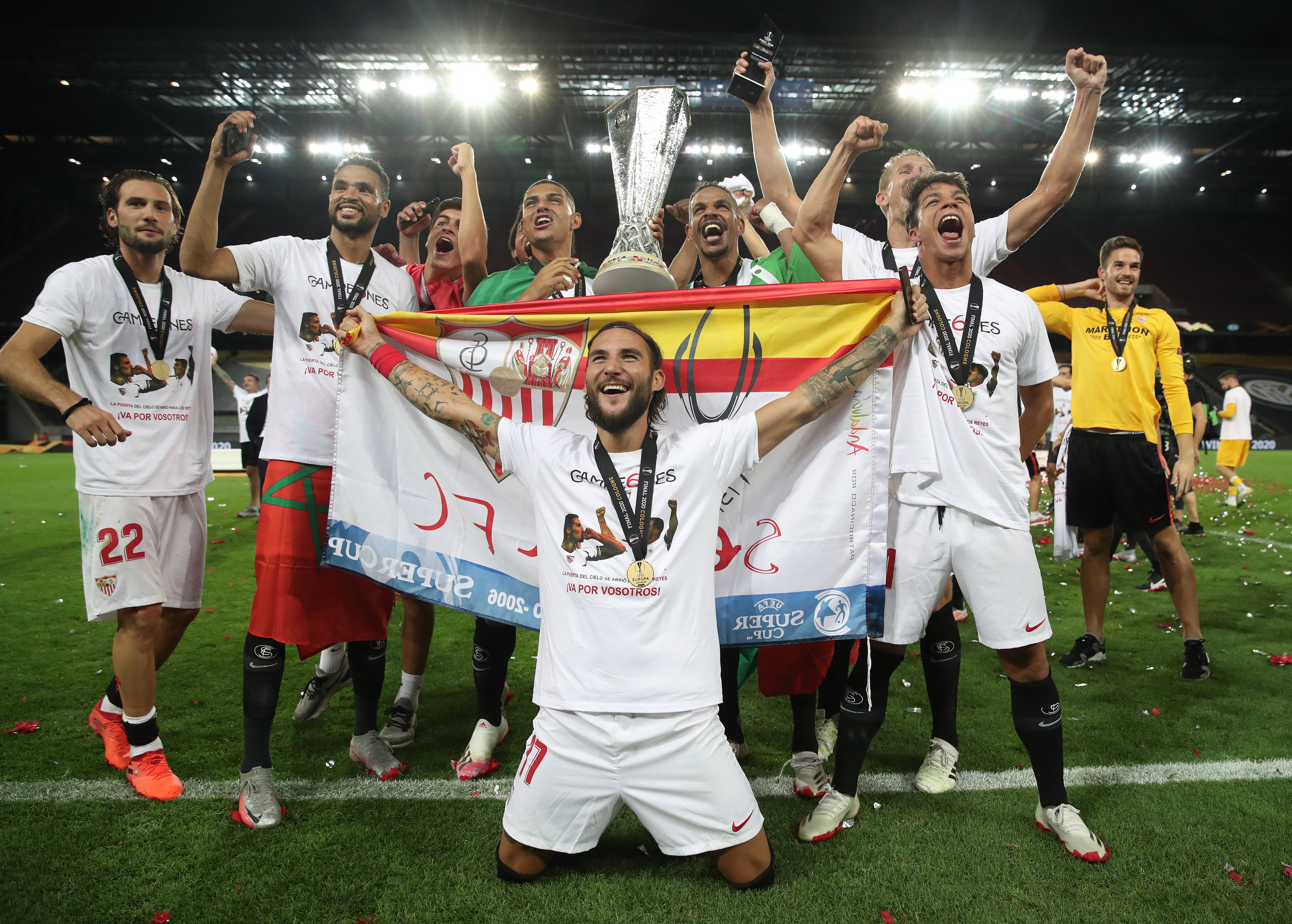 开云下载-塞维利亚客场爆冷，深陷低谷的简单介绍