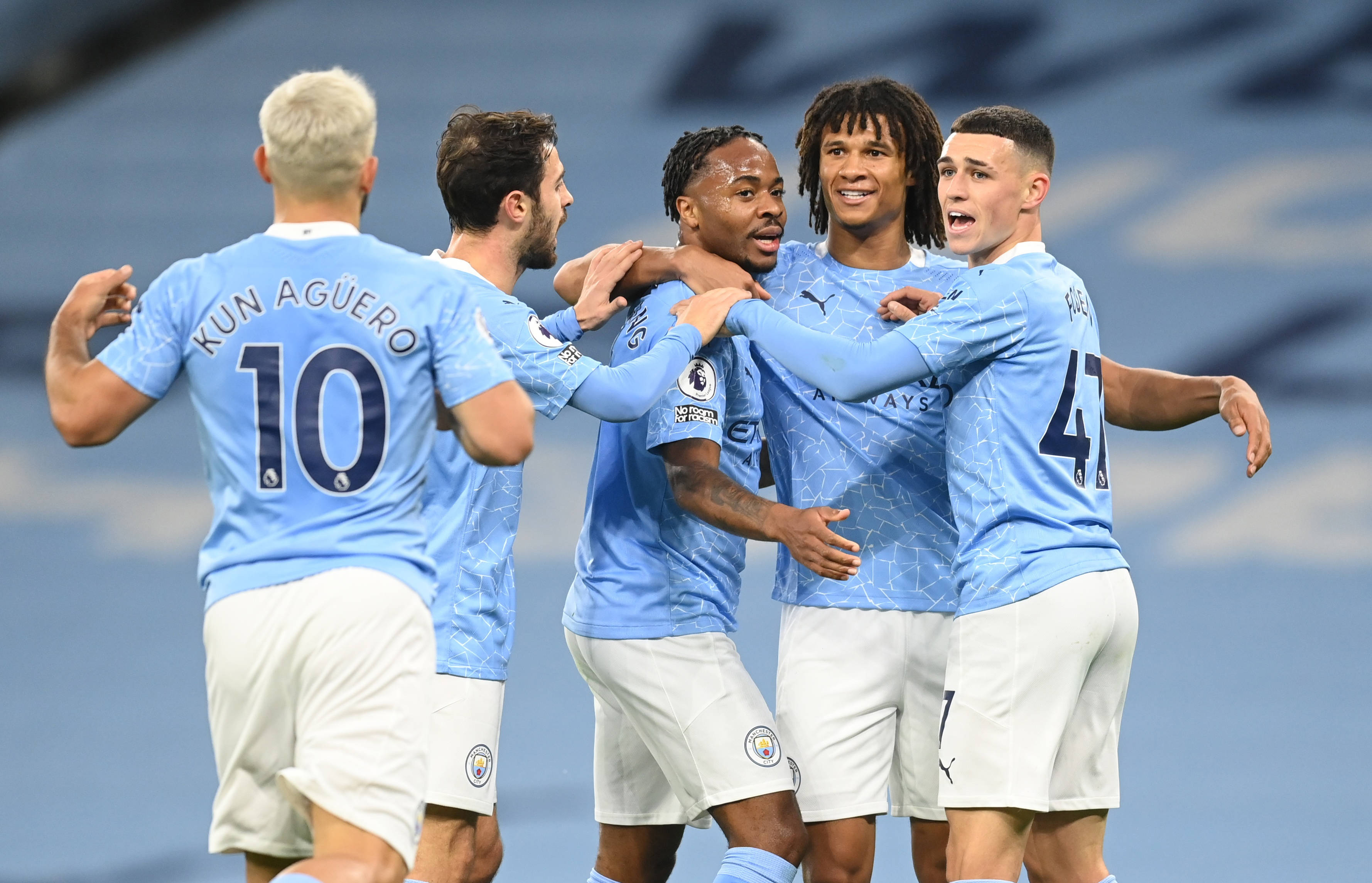 关于豪门足坛竞技：巨星实力对决激情四溢的信息