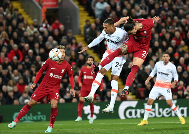 威廉斯汉姆联队主场狂胜对手，士气大增