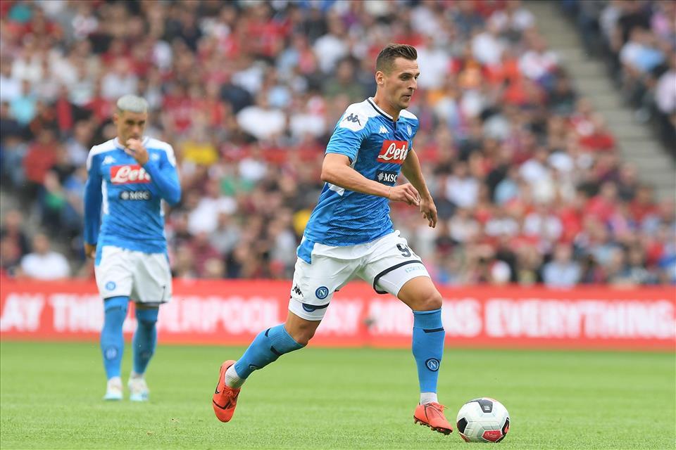 波兰获胜北马其顿，锁定欧锦赛八强席位的简单介绍