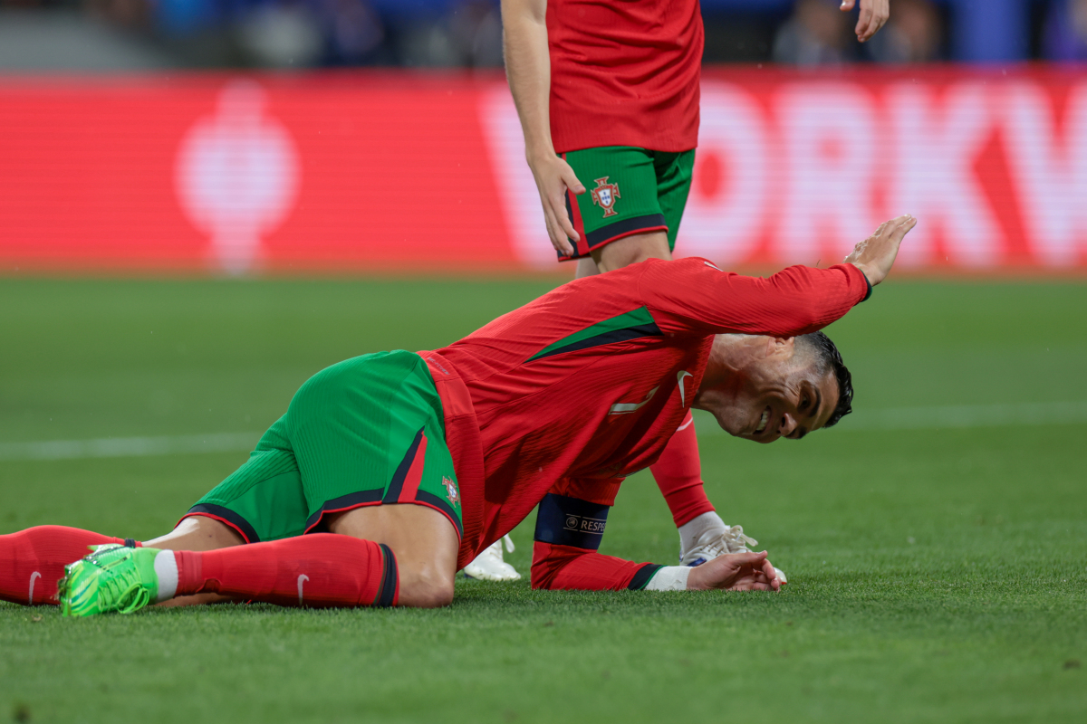 塞维利亚绝杀巴黎，C罗制霸全场的简单介绍