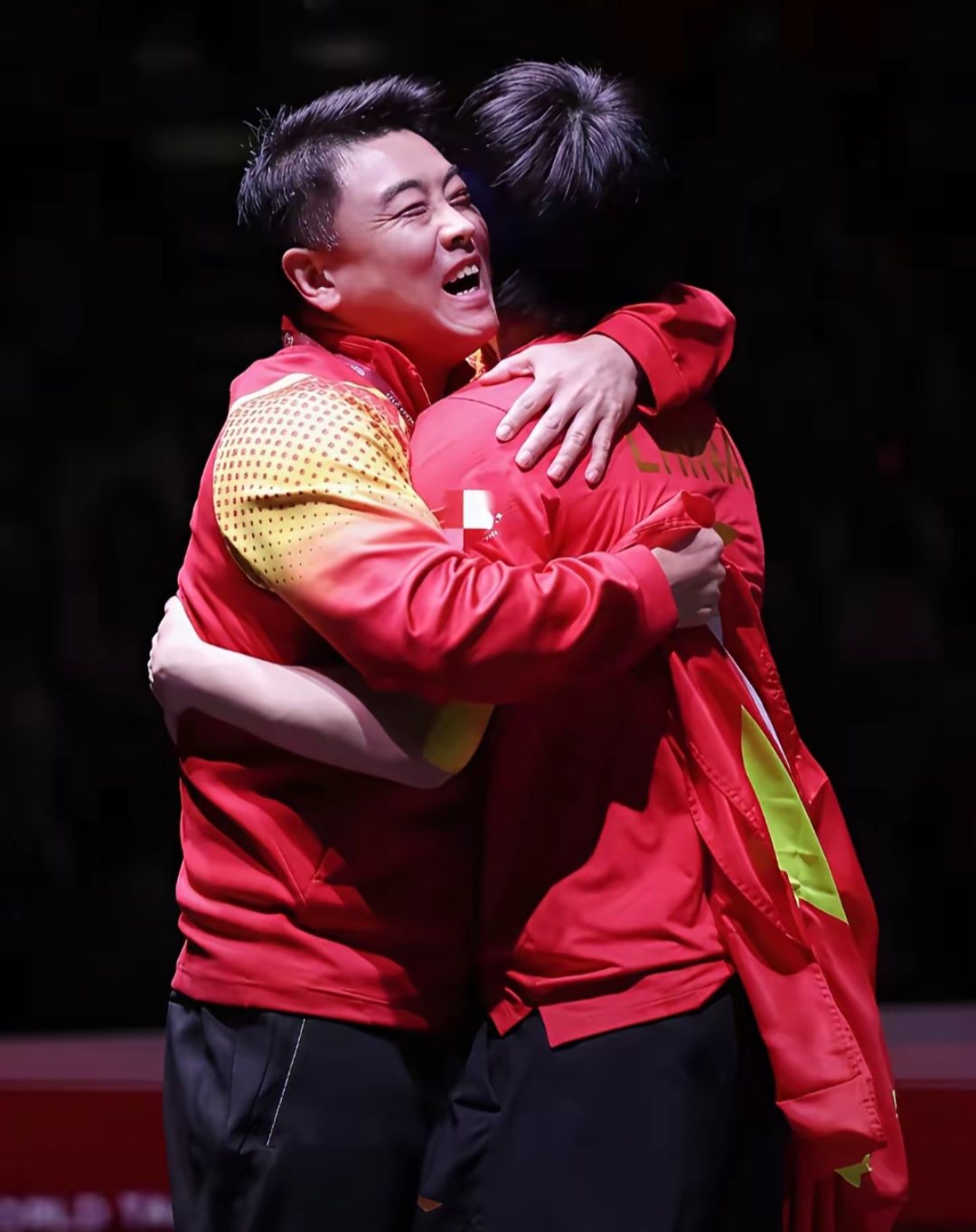 包含奥地利队轻取瑞典队，王皓刷新纪录的词条