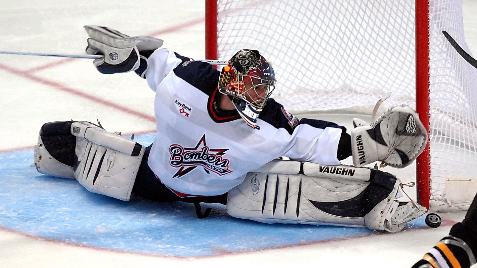 曼城横扫美国，战术机器碾碎商业赛，库尔图瓦一夫当关却难挽败局